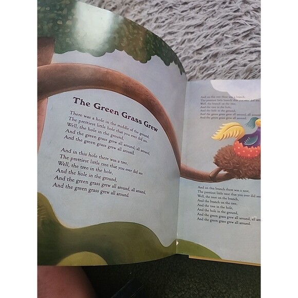 Autographed - The Peter Yarrow Songbook: Songs for Little Folks Signed by Author - Picture 7 of 9